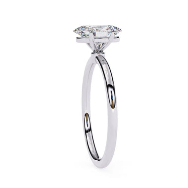 The QueenPear Ring