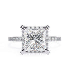 Vibrant Solitaire Diamond Finger Ring